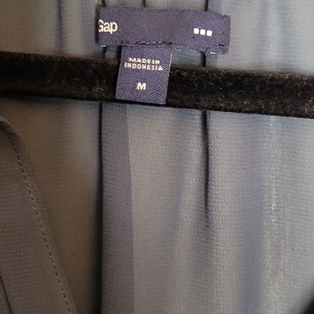 Gap Blouse - Picture 3 of 8